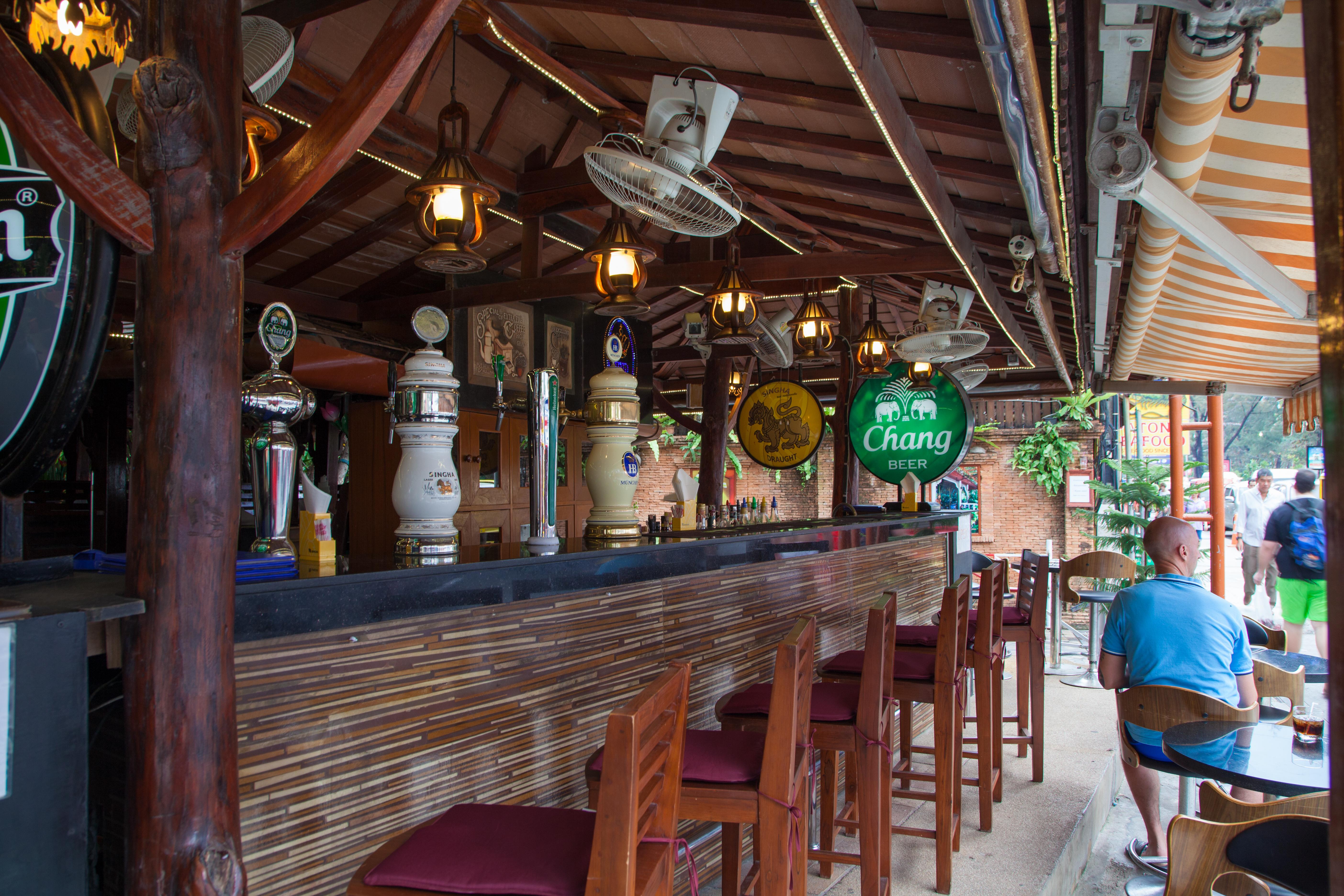 Tropica Bungalow Beach Hotel Patong Exterior photo