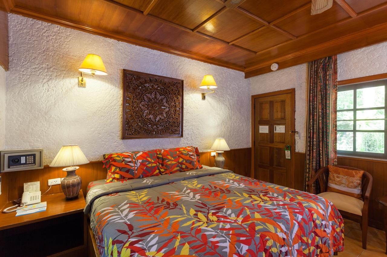 Tropica Bungalow Beach Hotel Patong Exterior photo